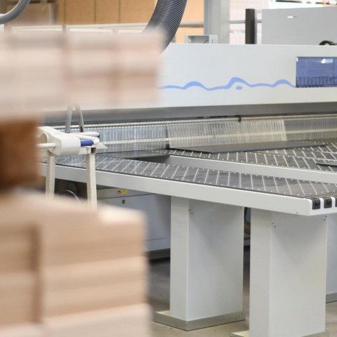Hochwertige CNC-Maschine